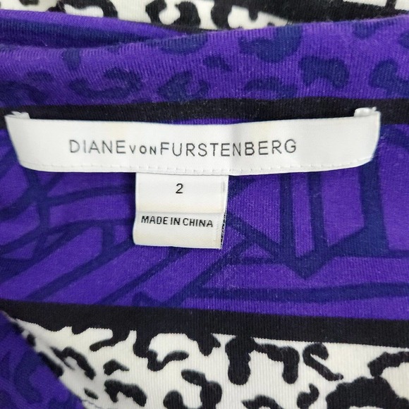 Diane Von Furstenberg Purple & Black Print Viscose Jersey Shift Dress Size 2 - Picture 8 of 12